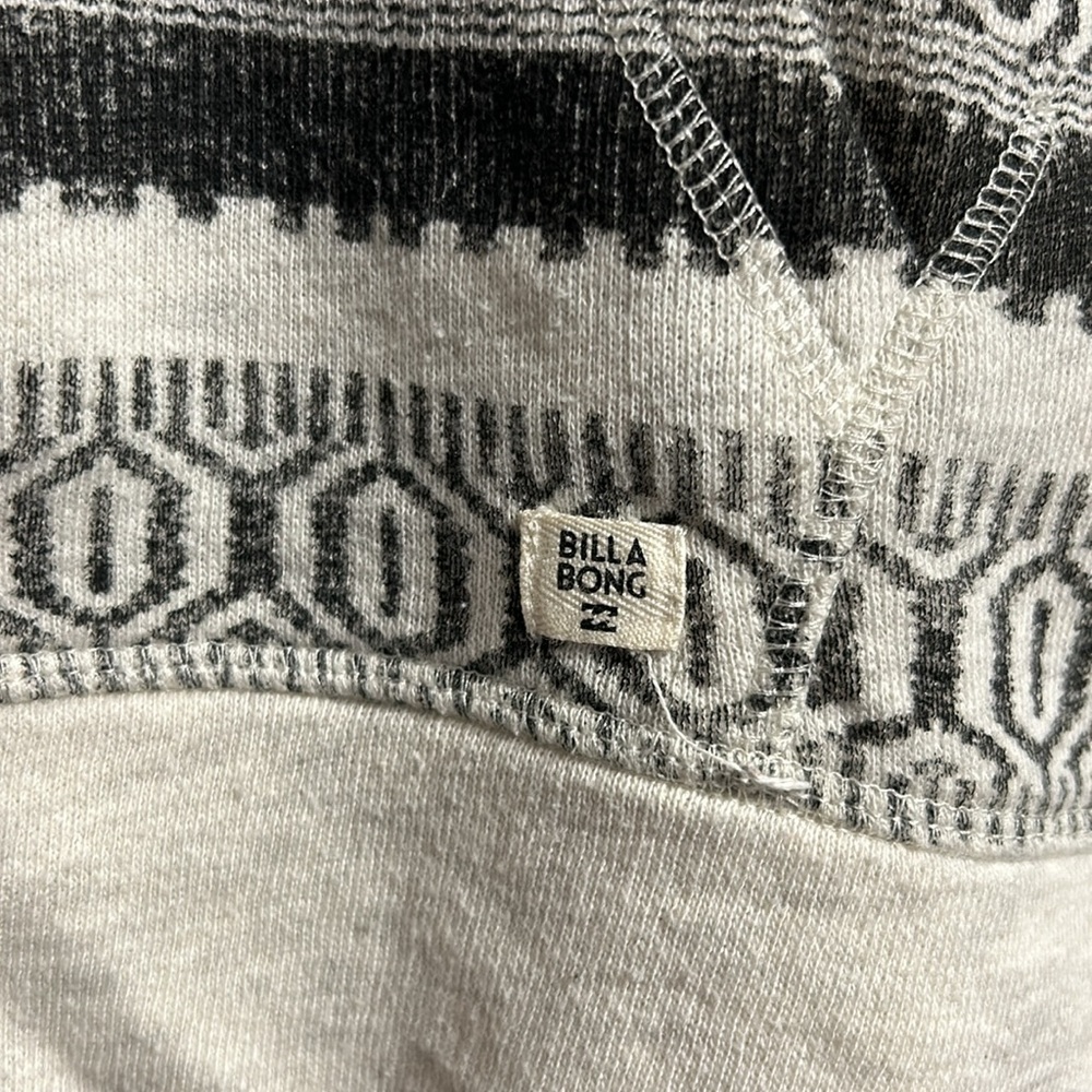 Billabong Hooded Lightweight Pullover - Picture 3 of 9